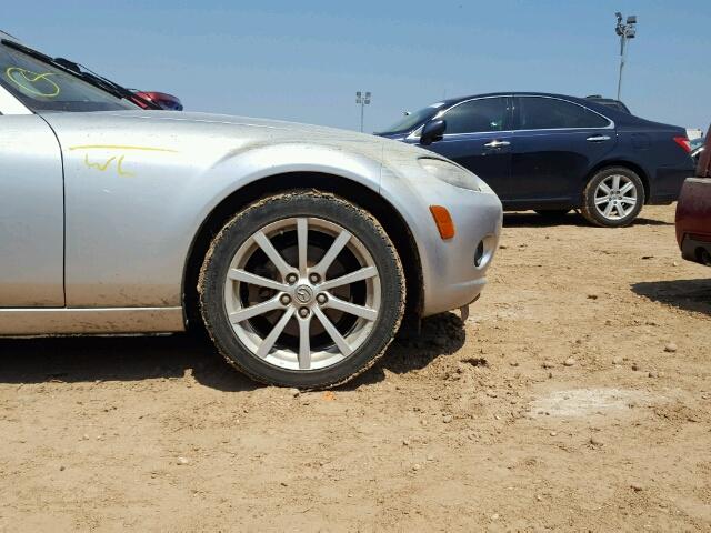 JM1NC25F580150235 - 2008 MAZDA MX-5 MIATA SILVER photo 9