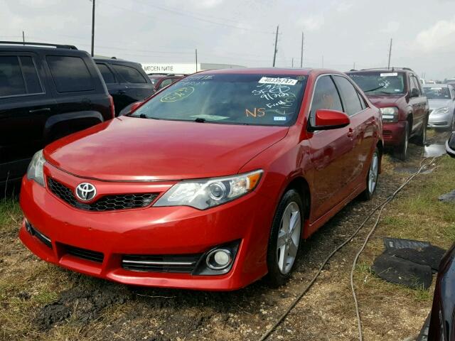 4T1BF1FK8CU510417 - 2012 TOYOTA CAMRY BURGUNDY photo 2