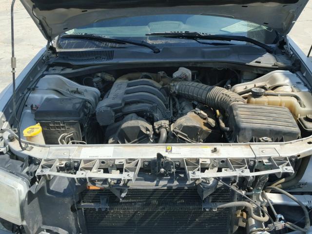 2D4FV47T98H156390 - 2008 DODGE MAGNUM SILVER photo 7