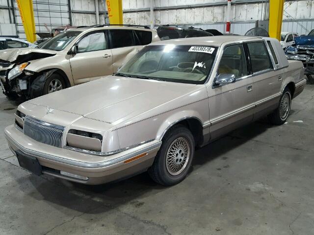 1C3XV66L1PD127755 - 1993 CHRYSLER NEW YORKER TAN photo 2