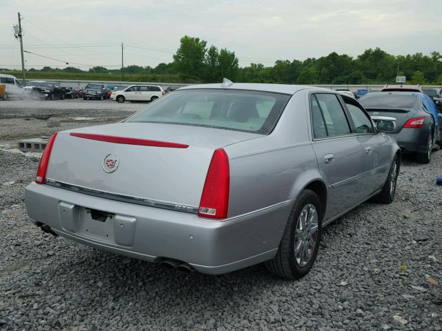 1G6KH5E61BU139144 - 2011 CADILLAC DTS PREMIU SILVER photo 4