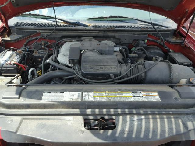 5LMFU28A5YLJ28308 - 2000 LINCOLN NAVIGATOR RED photo 7