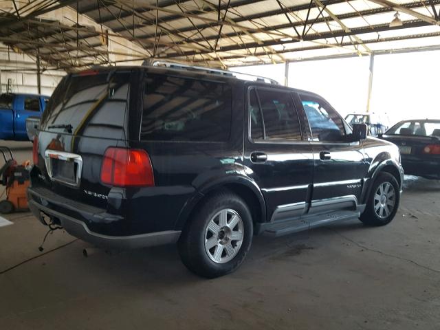 5LMFU27R93LJ24634 - 2003 LINCOLN NAVIGATOR Schwarz Foto 4