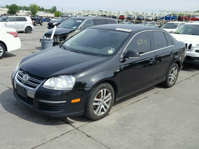 3VWEF71K07M166374 - 2007 VOLKSWAGEN JETTA WOLF BLACK photo 2