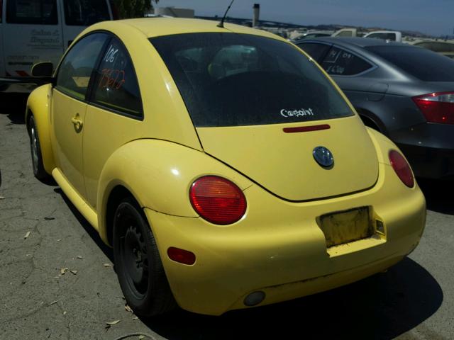 3VWCC21C0XM442824 - 1999 VOLKSWAGEN NEW BEETLE 黄色 照片 3