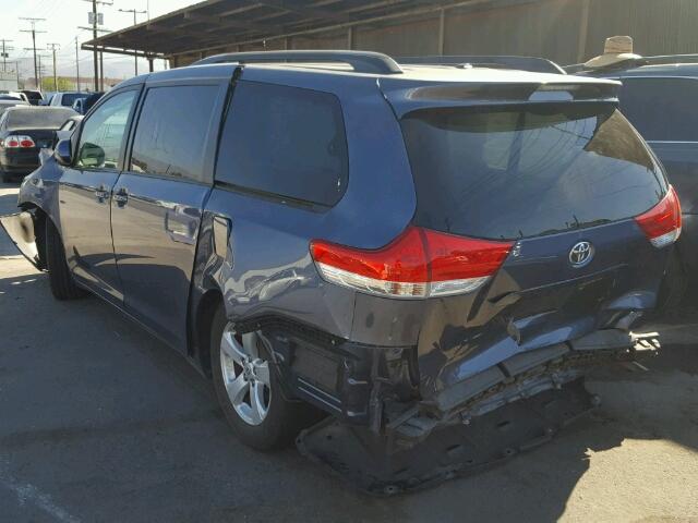 5TDKK3DC6ES486360 - 2014 TOYOTA SIENNA BLUE photo 3