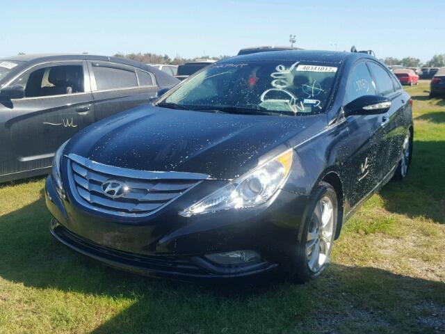 5NPEC4AC6DH678273 - 2013 HYUNDAI SONATA BLACK photo 2