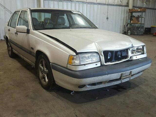 YV1LS5729T2304734 - 1996 VOLVO 850 WHITE photo 1