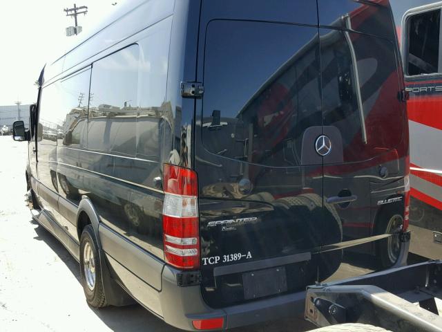 WDAPF4CC5GP295062 - 2016 MERCEDES-BENZ SPRINTER 3 BLACK photo 3