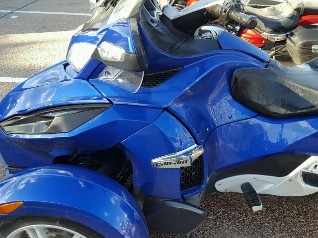 2BXJBKC16CV001847 - 2012 CAN-AM SPYDER ROA BLUE photo 7