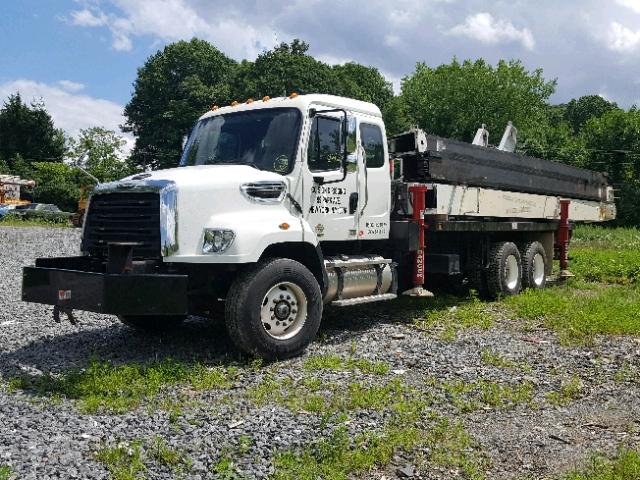 1FVHG3DV2DDFB5198 - 2013 FREIGHTLINER 114SD WHITE photo 2