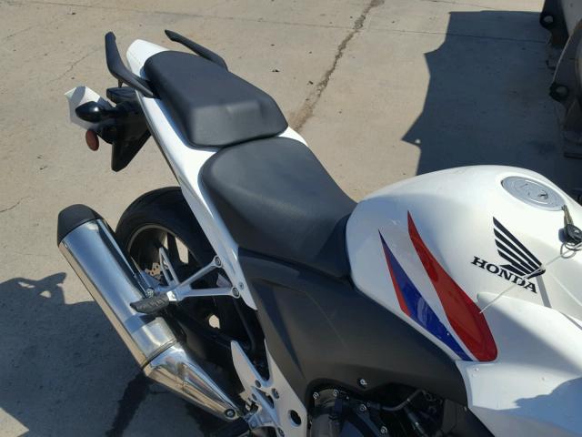 MLHPC4413D5003335 - 2013 HONDA CBR500 R WHITE photo 6