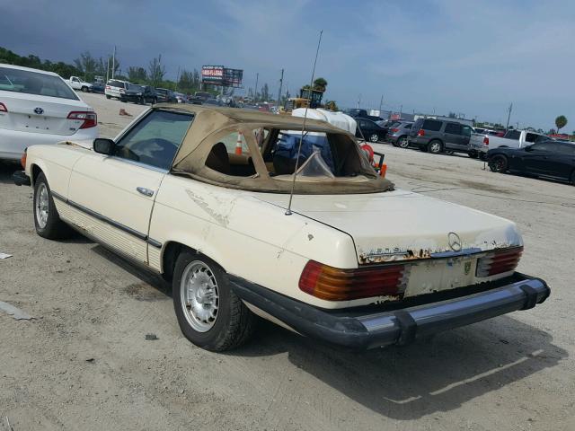 10704412029256 - 1976 MERCEDES-BENZ 500SL TAN photo 3