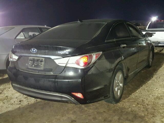 KMHEC4A45CA057925 - 2012 HYUNDAI SONATA BLACK photo 4