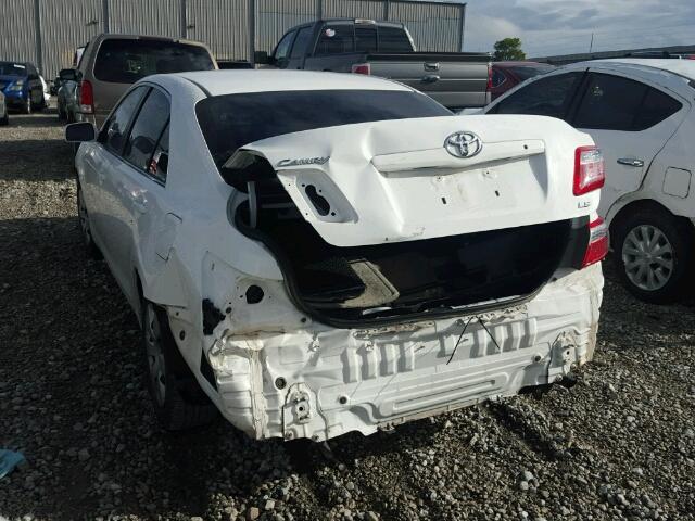 JTNBE46K973086696 - 2007 TOYOTA CAMRY CE/L WHITE photo 3