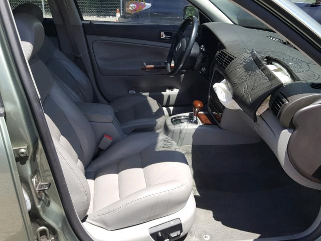 WVWRH63B33P337211 - 2003 VOLKSWAGEN PASSAT GLX 绿色 照片 5