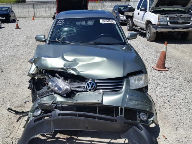 WVWRH63B33P337211 - 2003 VOLKSWAGEN PASSAT GLX 绿色 照片 9