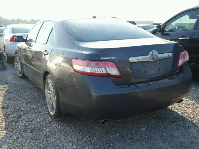 4T1BK3EK7BU127530 - 2011 TOYOTA CAMRY SE GRAY photo 3