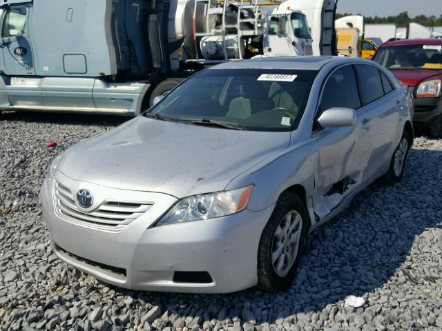 4T1BE46K17U125940 - 2007 TOYOTA CAMRY NEW SILVER photo 2