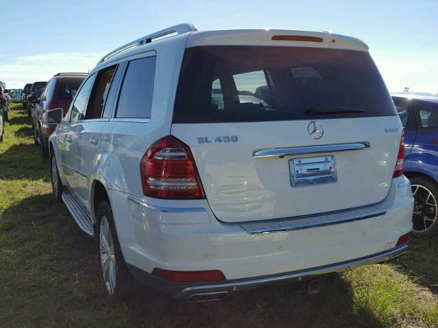 4JGBF7BE6BA746311 - 2011 MERCEDES-BENZ GL WHITE photo 3