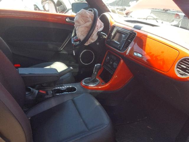 3VW517AT4HM804070 - 2017 VOLKSWAGEN BEETLE S/S 橙色 照片 5