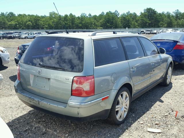 WVWWU63B45E145857 - 2005 VOLKSWAGEN PASSAT GLX 绿色 照片 4