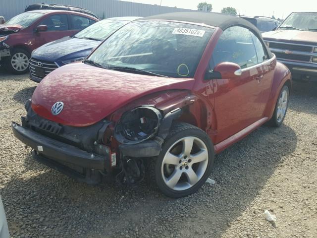 3VWSF31Y66M327874 - 2006 VOLKSWAGEN NEW BEETLE RED photo 2