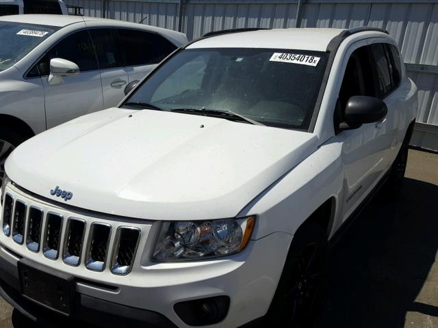 1J4NF1FB0BD282813 - 2011 JEEP COMPASS SP WHITE photo 2