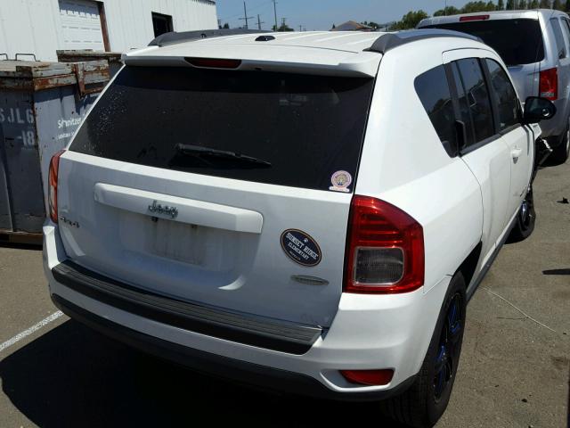 1J4NF1FB0BD282813 - 2011 JEEP COMPASS SP WHITE photo 4