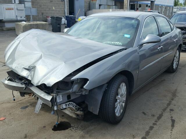 2G4WE587181138877 - 2008 BUICK LACROSSE C GRAY photo 2