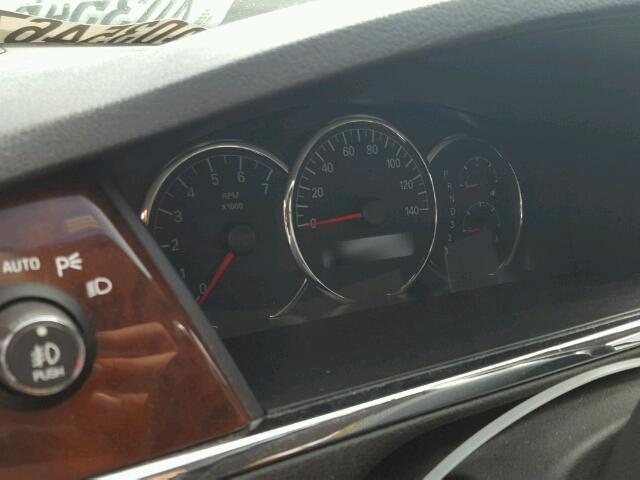 2G4WE587181138877 - 2008 BUICK LACROSSE C GRAY photo 8