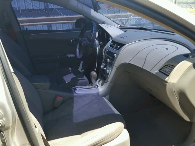 1G1ZG57BX8F229052 - 2008 CHEVROLET MALIBU LS Gümüş foto 5