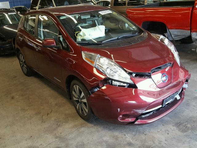 1N4BZ0CP5HC311172 - 2017 NISSAN LEAF S MAROON photo 1