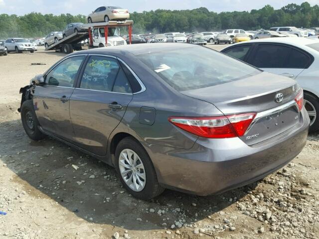 4T4BF1FK2GR569801 - 2016 TOYOTA CAMRY LE GRAY photo 3