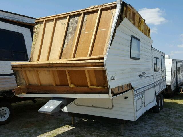 4X4FSMC2XXC003211 - 1999 SALM FOREST RIV WHITE photo 2