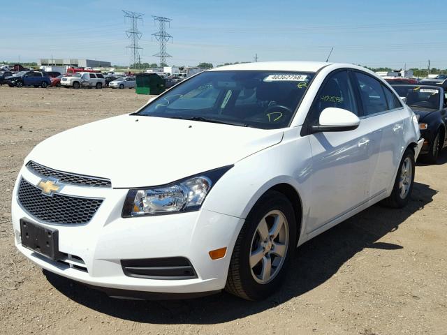 1G1PC5SB2E7487422 - 2014 CHEVROLET CRUZE LT WHITE photo 2