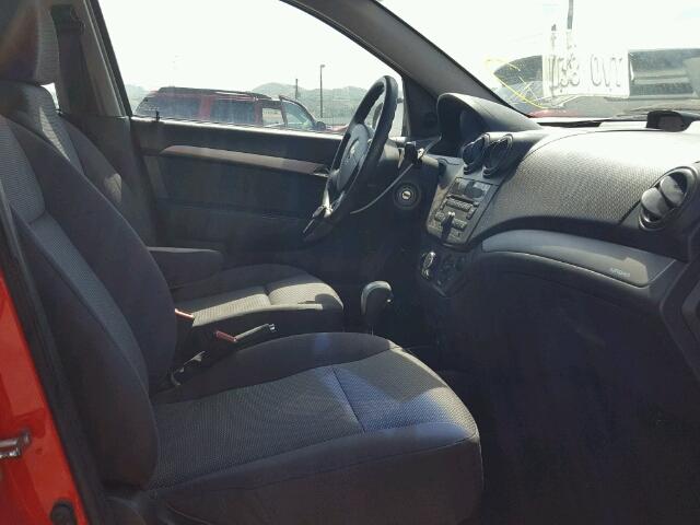 KL1TD56E99B341844 - 2009 CHEVROLET AVEO LS RED photo 5