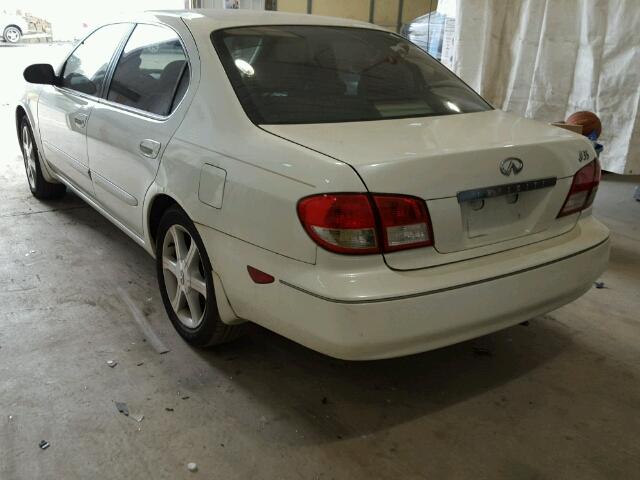 JNKDA31A42T013776 - 2002 INFINITI I35 WHITE photo 3