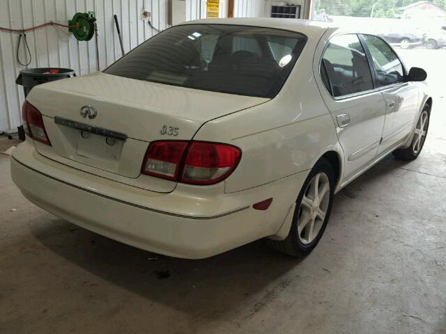 JNKDA31A42T013776 - 2002 INFINITI I35 WHITE photo 4