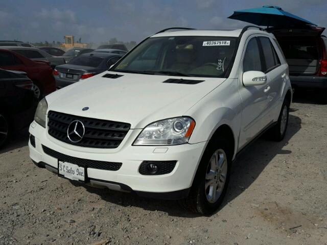 4JGBB86E16A126676 - 2006 MERCEDES-BENZ ML 350 WHITE photo 2