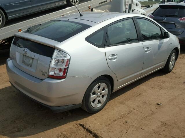 JTDKB20U677604901 - 2007 TOYOTA PRIUS SILVER photo 4