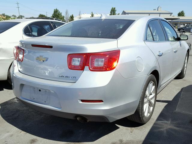 1G11F5SL2FF262947 - 2015 CHEVROLET MALIBU LTZ 银色 照片 4