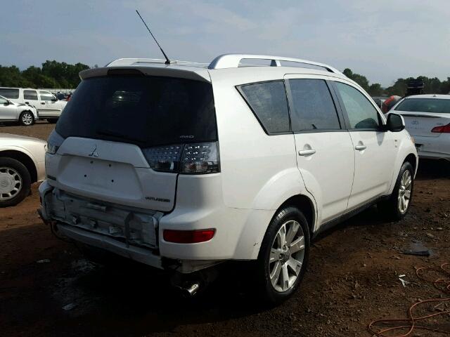 JA4MT41X08Z002280 - 2008 MITSUBISHI OUTLANDER WHITE photo 4