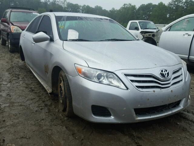 4T1BF3EKXBU141328 - 2011 TOYOTA CAMRY BASE SILVER photo 1