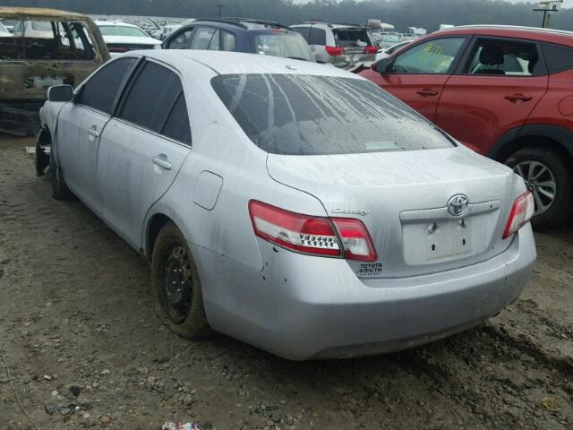 4T1BF3EKXBU141328 - 2011 TOYOTA CAMRY BASE SILVER photo 3