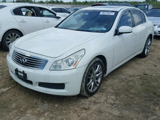 JNKBV61E37M709207 - 2007 INFINITI G35 WHITE photo 2