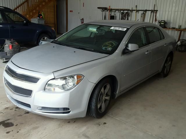 1G1ZC5E12BF117374 - 2011 CHEVROLET MALIBU 1LT SILVER photo 2