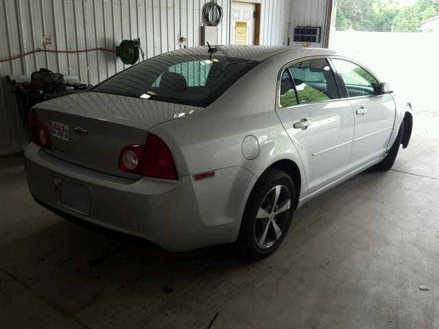 1G1ZC5E12BF117374 - 2011 CHEVROLET MALIBU 1LT SILVER photo 4
