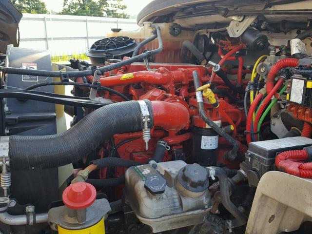 3ALACWDT2HDJC5975 - 2017 FREIGHTLINER M2 106 MED WHITE photo 7