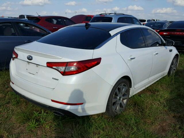 5XXGR4A63DG093597 - 2013 KIA OPTIMA WHITE photo 4